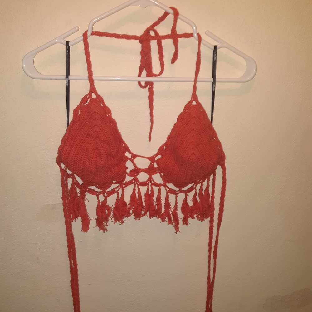 Crochet halter top Forever 21